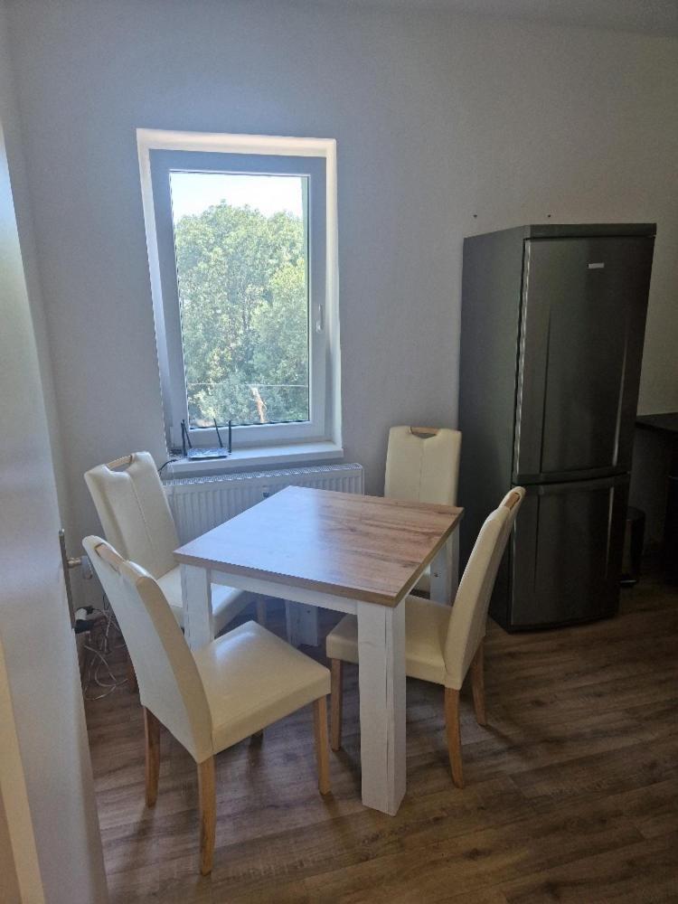 Penzion Dubi - Ruska 393 - 110 Buitenkant foto